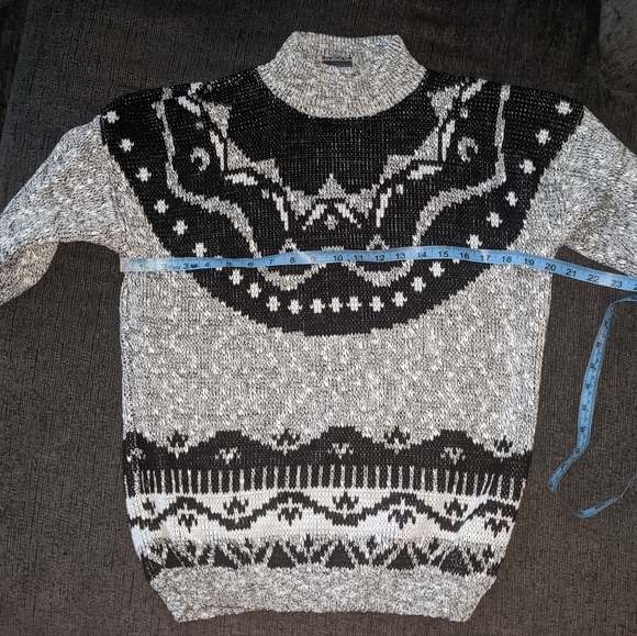 Adele Knitwear patterned sweater - Picture 4 of 5